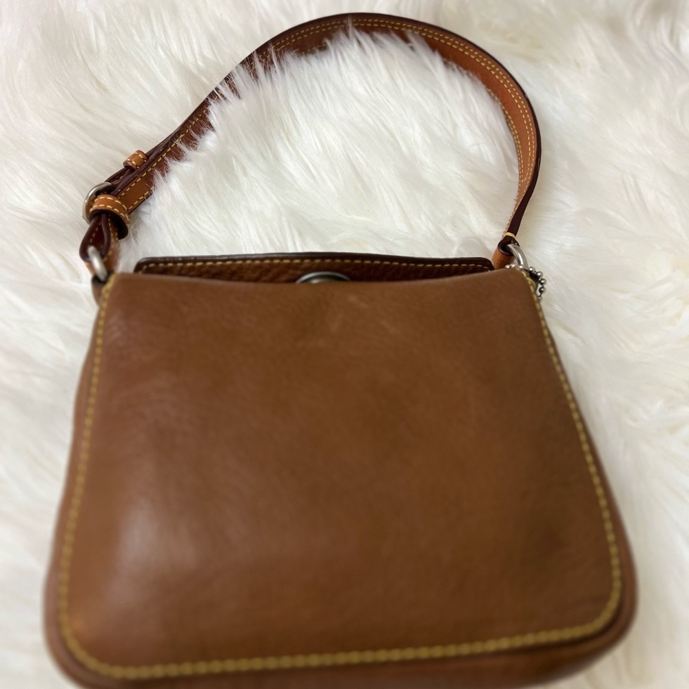 Vintage Genuine Coach Coach Chelsea Leather Bag_In Cognac 9377 - Picture 5 of 16